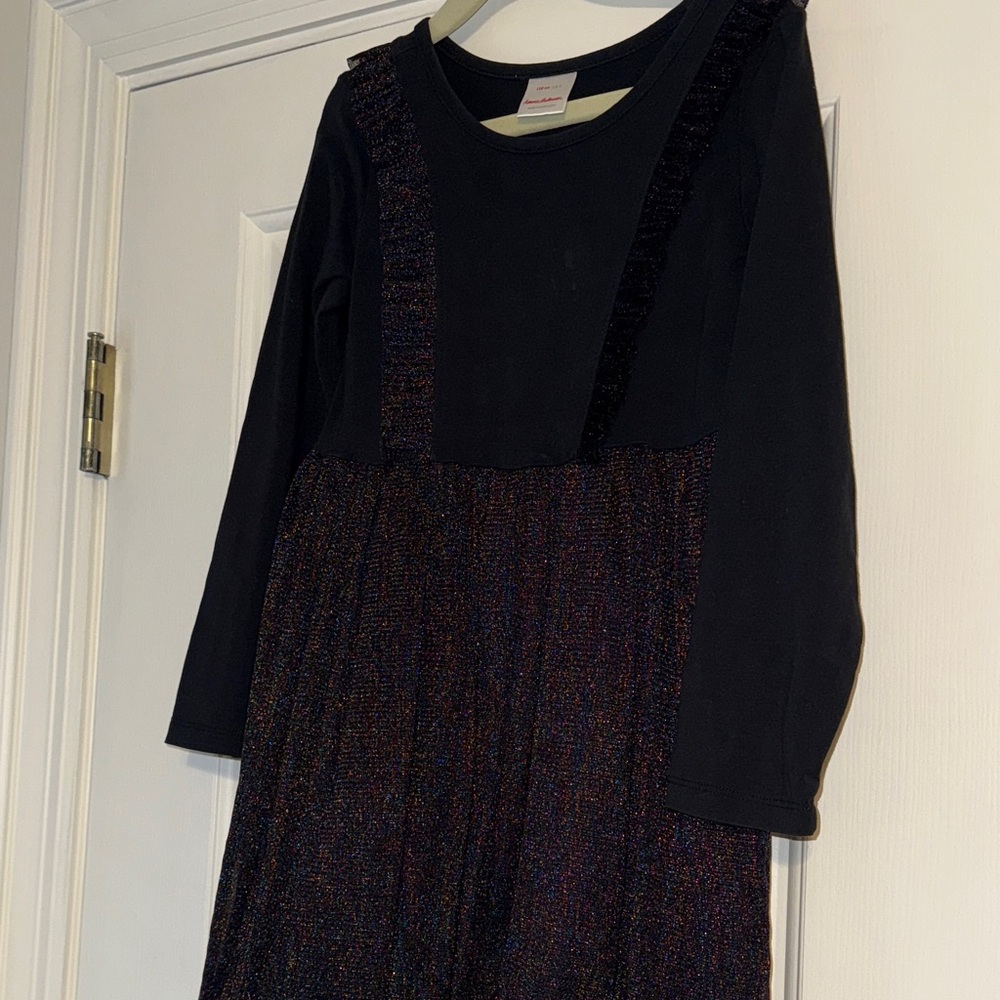 Hanna Andersson Black Sparkle Kids Dress size 110 (size 5)